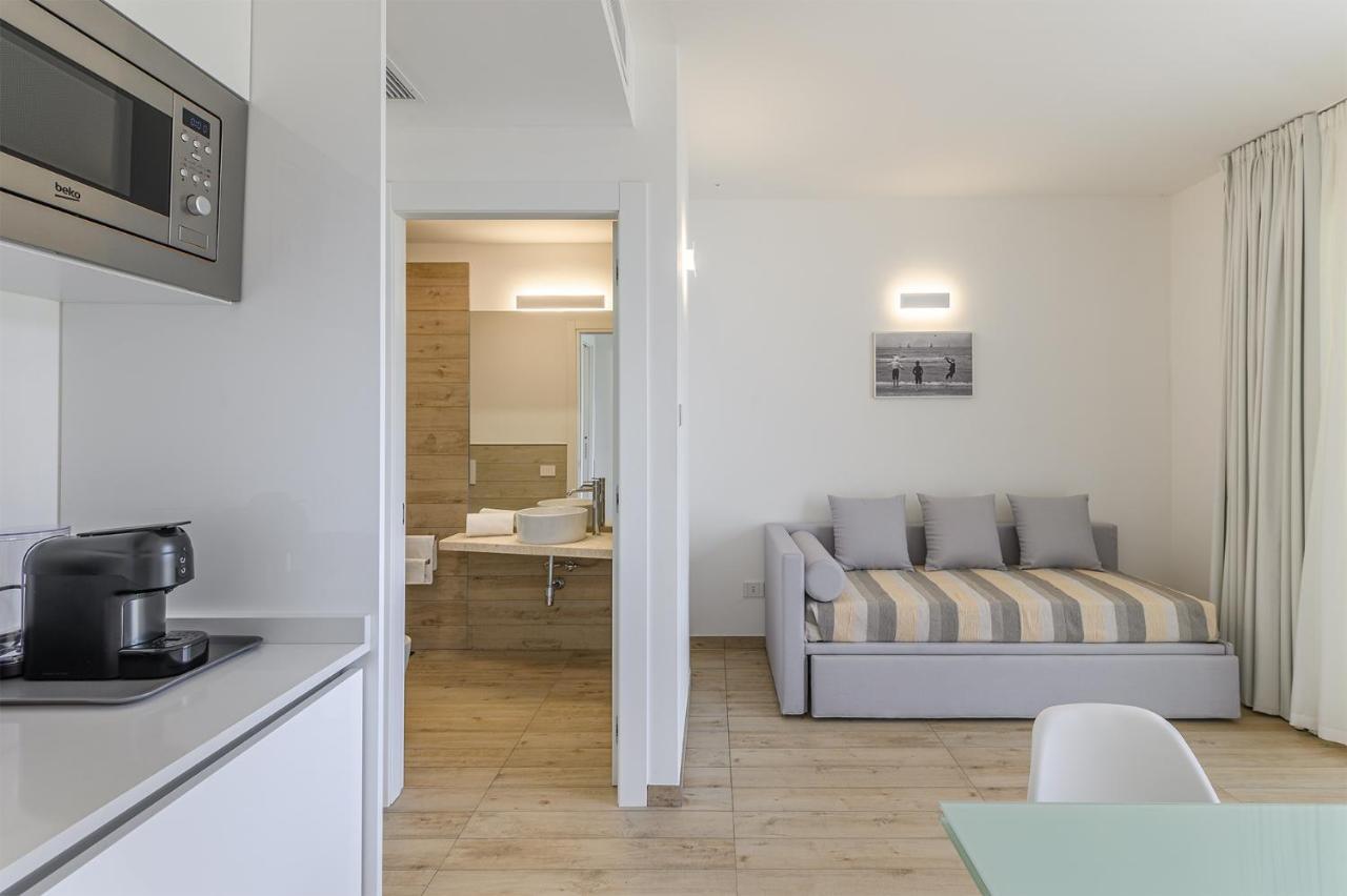 Capo Falcone Charming Apartments Stintino Εξωτερικό φωτογραφία