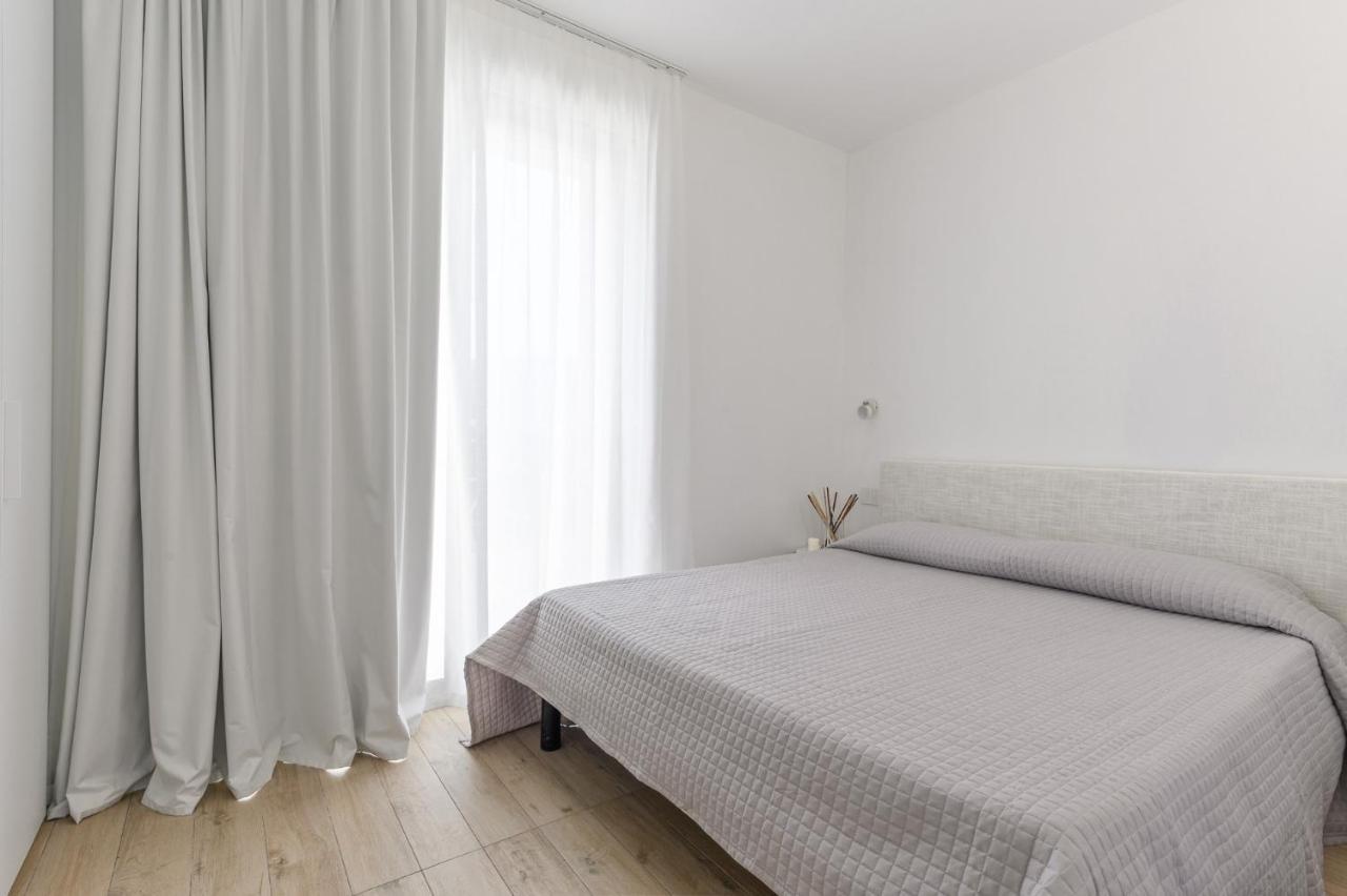 Capo Falcone Charming Apartments Stintino Εξωτερικό φωτογραφία